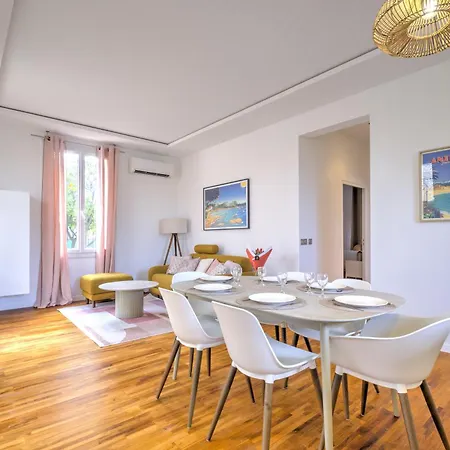 Secret Garden Lägenhet